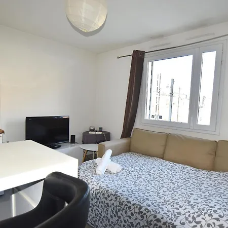 Studio Gare St Roch 1Er Etage - Air Rental Montpellier Exterior photo